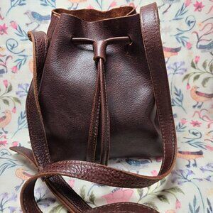 Portland Leather Goods Small Bucket Bag in Coldbrew